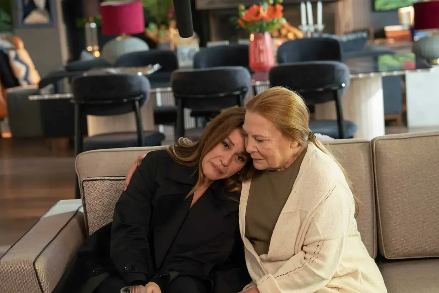 شاهد مسلسل شراب التوت الحلقة 120.. صراعات واعترافات صادمة تهز حفل الزفاف